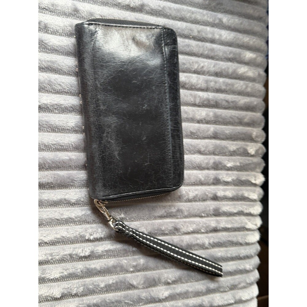 HOBO INTERNATIONAL black SOFT LEATHER ZIP AROUND STUDDED WALLET - Picture 10 of 16